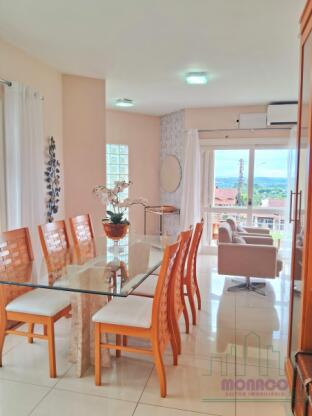 Casa de esquina Na Encosta do Sol