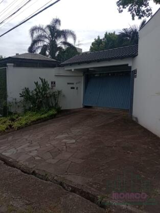 CASA NO BAIRRO FLORESTA 445m²