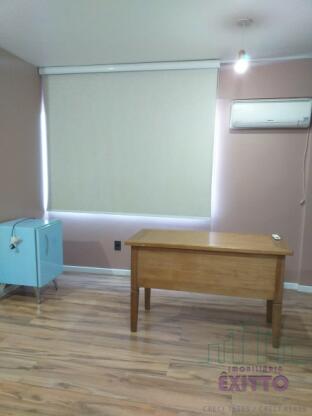 SALA NO CENTRO DE ESTÂNCIA VELHA