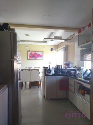 Sobrado a venda Lira