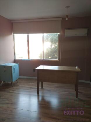 SALA NO CENTRO DE ESTÂNCIA VELHA