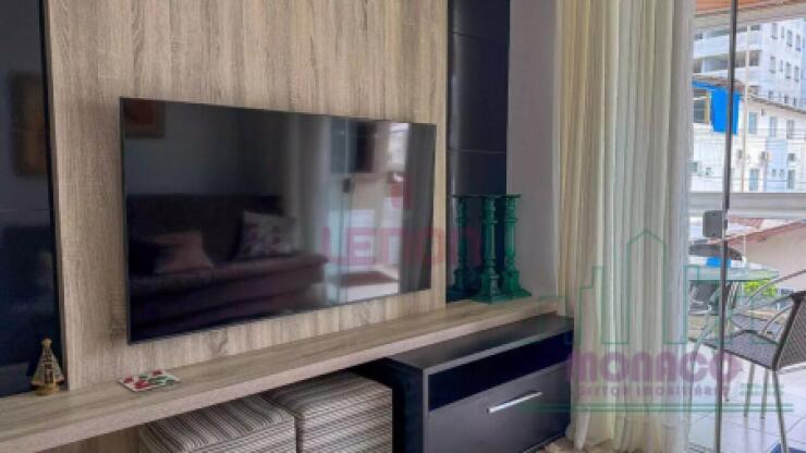 Apartamento 3 dormitórios Praia de Bombas SC