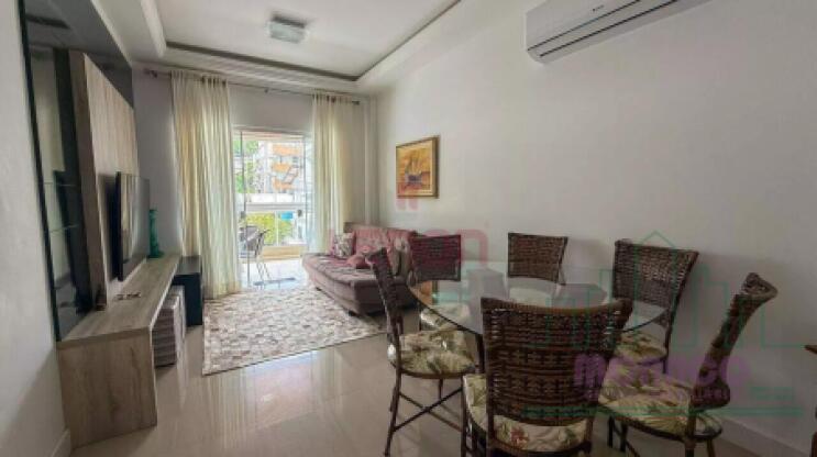 Apartamento 3 dormitórios Praia de Bombas SC