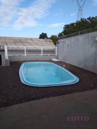 CASA com piscina Rincão