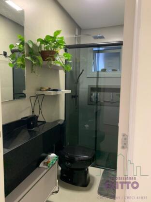 CASA PLANA NO CENTRO COM PISCINA