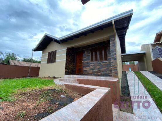 CASA COM PISCINA SOL NASCENTE